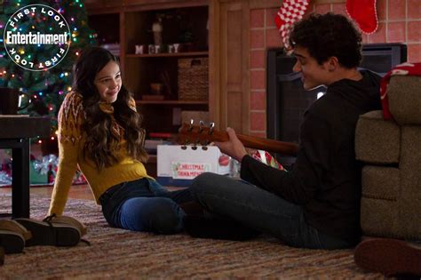 Entertainment Weekly Offers A First Look At High School Musical The Musical The Holiday
