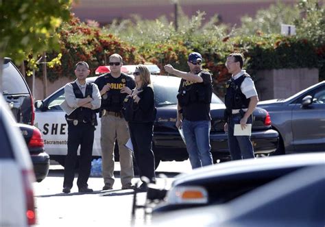 3 California Sheriffs Deputies Shot 1 Dies The Blade
