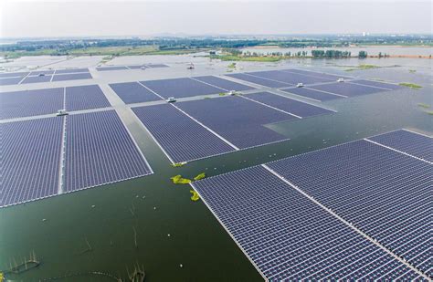 Floating Solar Farm Reflects Chinas Clean Energy Ambitions The Japan