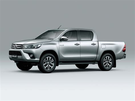 2015 Toyota Hilux 8th Generation Photo Gallery