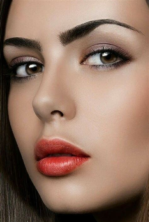 Pin By Halit Spinner On Faces Beautiful Lips Most Beautiful Faces