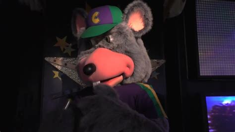 Avenger Chuck E Cheese Reacts To Down The Road By Cec Texas Youtube