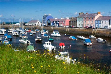 23 Best Seaside Towns In Wales To Explore Photos