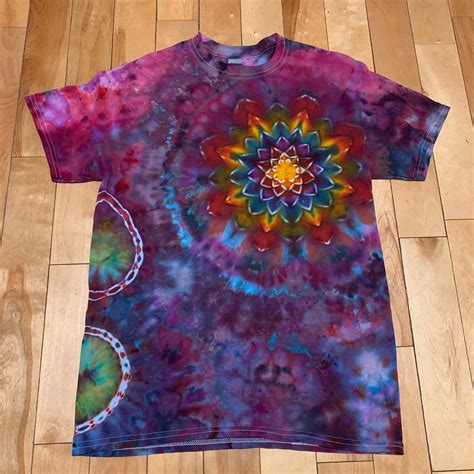 Medium Tie Dye T Shirt Psychedelic Flower Mandala Ice Dye By