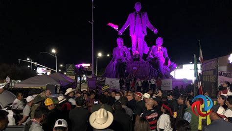 Consulta popular mecanismo de participación ciudadana que sirve para ejercer el derecho constitucional para votar en torno a temas de trascendencia nacional de manera que su voluntad, vinculante conforme dicte la ley, pueda incidir en el debate y las decisiones que adoptan los órganos representativos del estado. Grupos colectivos festejan resultados de la consulta popular