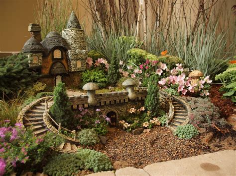 Pictures Of Large Fairy Gardens Beautiful Insanity