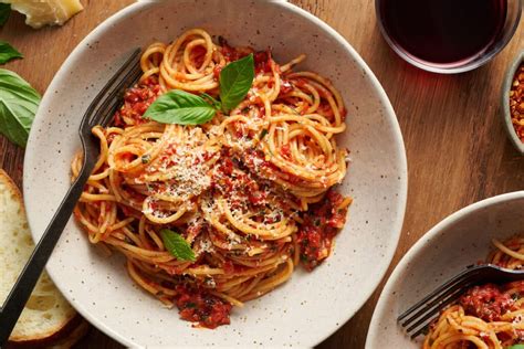 Simple Spaghetti Fra Diavolo Baker By Nature