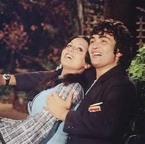 Neetu Started Dating Rishi Kapoor At The Age Of 14 Couple Got Fainted At The Wedding 14