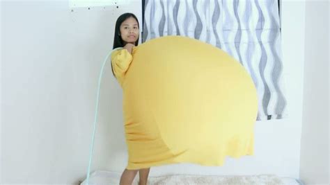 Asianloonergirls On Twitter My Clip Camylles Pregnant Belly Pump To Pop In Yellow