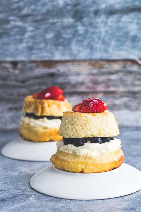 Bake a cake for an afternoon tea or coffee morning. Keto Sponge Cake - FatForWeightLoss