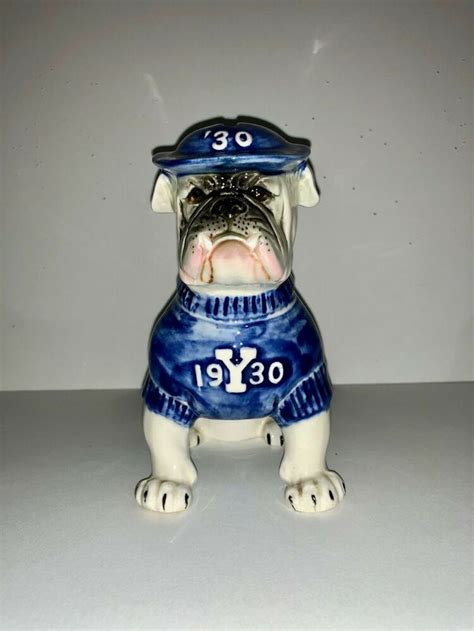 Pin On Bulldog Figurines And Products 1
