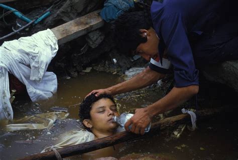 Omayra Sánchez La Niña Que Murió Mientras Todos Observaban Emisor