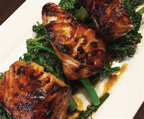 Miso Roasted Sea Bass With Ginger Garlic Broccoli Rabe From Eating Well To Win By Richard Ingraham