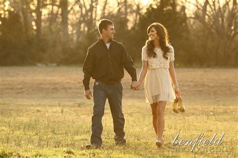 Cute Engagement Picture Its So Casual And Sweet Benfield Photography