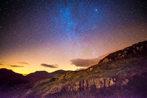 Experience The Dark Skies Above Snowdonia Style Dioni Holiday Cottages