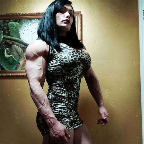 Hard And Huge In Body Building Women Muscular Women Big Muscles