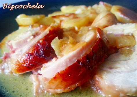 Atale las patas con hilo de cocina y acomodalo sobre una asadera 4 muslos de pollo. RECETAS Y A COCINAR SE HA DICHO!!!!: MUSLOS DE POLLO RELLENOS
