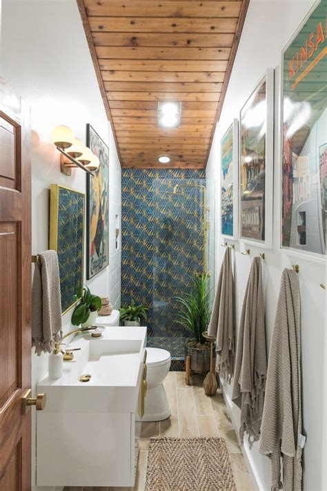30 Stunning Art Deco Bathrooms Mirrors Lights And Vanities