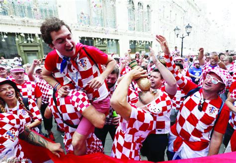 منتخب فرنسا لكرة القدم هو ممثل فرنسا الرسمي في رياضة كرة القدم، وتصنيفه العالمي 8 ، تأسس الاتحاد الفرنسي لكرة القدم في العام 1919، وانضم إلى. كرواتيا تحبس أنفاسها | صحيفة الرياضية