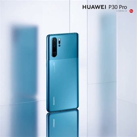 If you have not already seen it, here is the official huawei p30 pro tech briefing by clement wong from huawei global product marketing. Huawei P30 Pro u još boljoj i lepšoj Mystic Blue varijanti ...