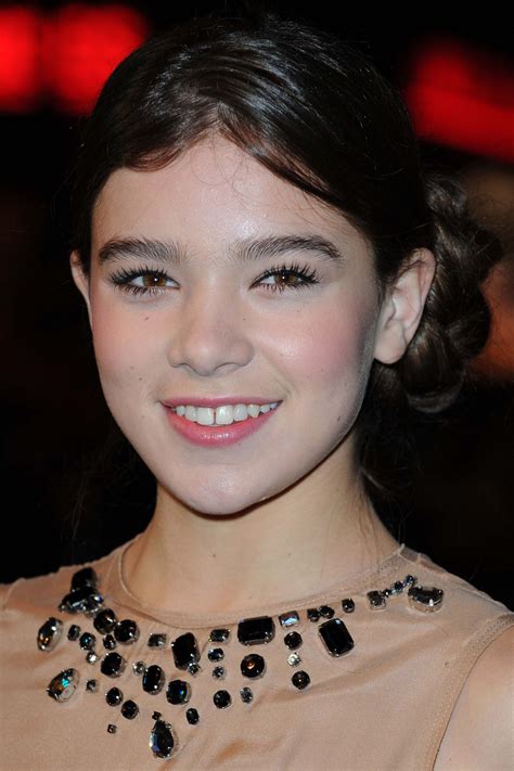 Hailee Steinfeld At The 2010 London Premiere Of Tron Legacy Photo
