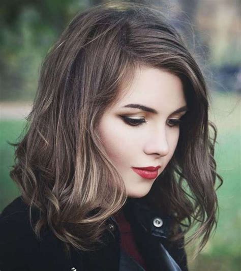 20 Lovely Styling Ideas For Layered Bob Hair Blushery