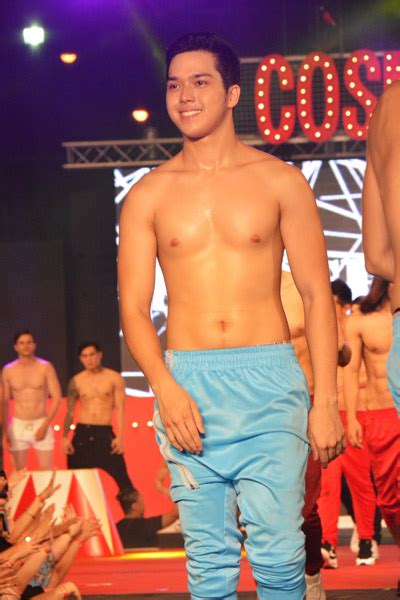 Celebrity Hunks Flaunt Sexy Bods At Cosmo Bash Abs Cbn News