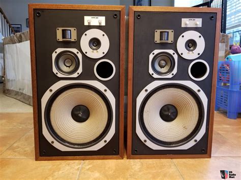 Pair Of Vintage Pioneer Hpm 100 Speakers 200 Watt Version For Sale