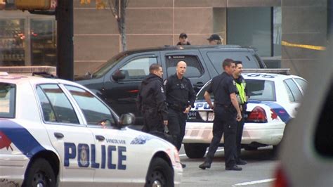 Vancouver Police Arrest Gunman After Standoff Ctv News