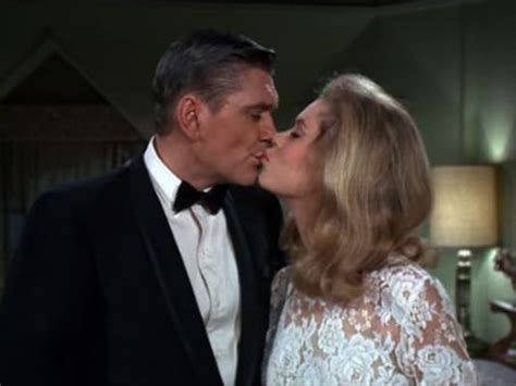 Samantha And Darrin Stephens On Bewitched The 25 Most Sexual Sitcom