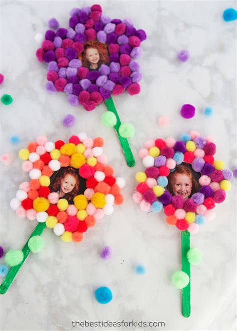Amazing value, fast delivery and free uk postage when you spend over £30. Pom Pom Flower Craft - The Best Ideas for Kids