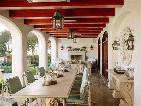 16 Beautiful Mediterranean Patio Designs That Will