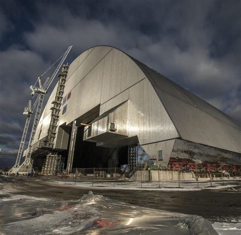 Between 2 and 50 people were killed in the initial. Technik-Reportagen: Das Mega-Grab in Tschernobyl - WELT