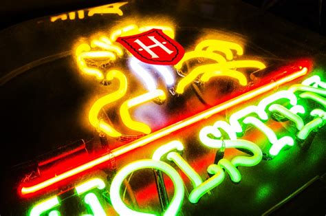 Neon Holsten Hire Kemp London Bespoke Neon Signs And Prop Hire