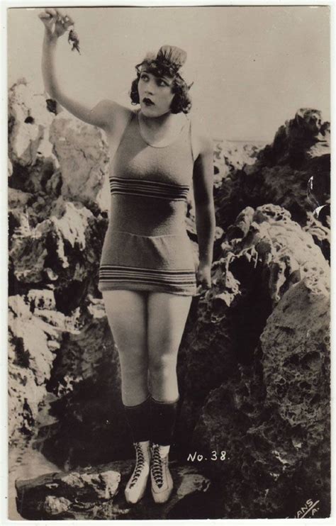 Vintage Everyday Beach Flappers Gorgeous Vintage Photos Of