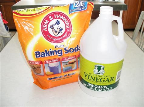 Like baking soda, vinegar can help deodorize, and it is effective at removing some stains. How To Keep A Clean Washing Machine