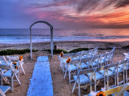 Embassy suites mandalay beach hotel & resort is a beautiful wedding venue located just steps away from the sand in oxnard, california. California Wedding Venues | Best Wedding Location Ideas ...