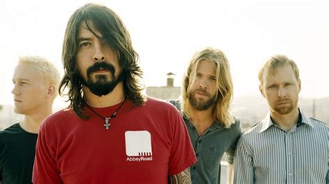 One Of These Things Is Not Like The Other Lyrics Foo Fighters ~ Pict Art