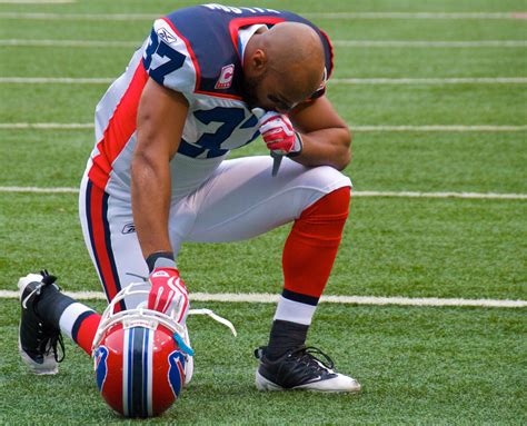 NFL players who credit God for their success - Faith on View