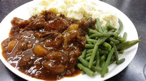 Tough cuts of beef need to be ground for burgers or cooked slow in stew, braise, roast, or bbq, taking them well past cooked temperature and allowing the. Hairy dieters beef stew recipe Hairy Bikers - scopenitout.com
