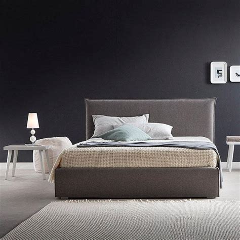 23 fantastiche immagini su parete tro il letto 10 feb 2017 esplora la bacheca parete tro il letto di alessandrac0185 su pinterest visualizza altre idee su parete tro il letto arredamento e idee. Parete Dietro il Letto: Colore o Decorazione? 5+5 Idee!