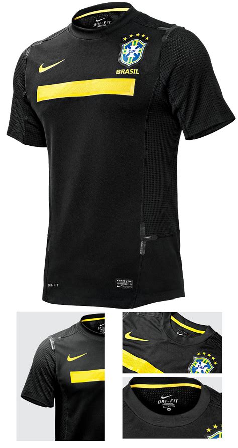 Entre e conheça as nossas incriveis ofertas. Nike - Seleção Brasileira 2011 - Camisa preta - Jeferson Silva