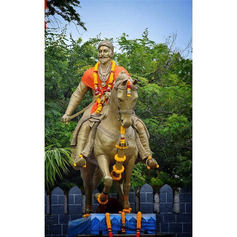 Pavanputra hanuman images with quotes and free wallpaper for status, hanuman jayanti images. Image may contain: 1 person, outdoor | Shivaji maharaj hd ...