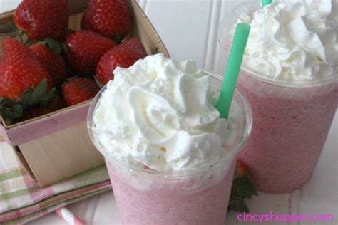 Copycat Starbucks Strawberries And Cream Frappuccino