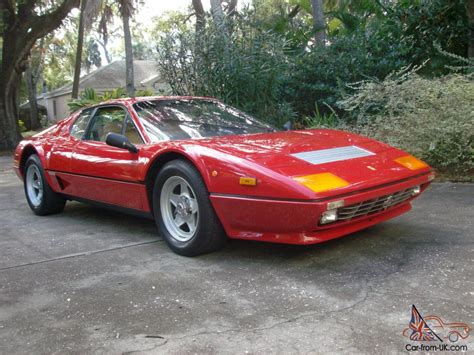 It was introduced at the paris auto salon in 1968 to replace the 275 gtb/4 , and featured the 275's colombo v12 bored out to 4,390 cc (4.4 l; 1984 Ferrari 512BBi Berlinetta Boxer