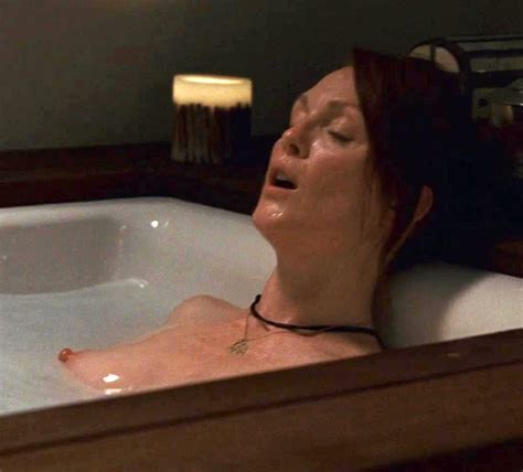 Julianne Moore Naked Thefappening Pm Celebrity Photo Leaks