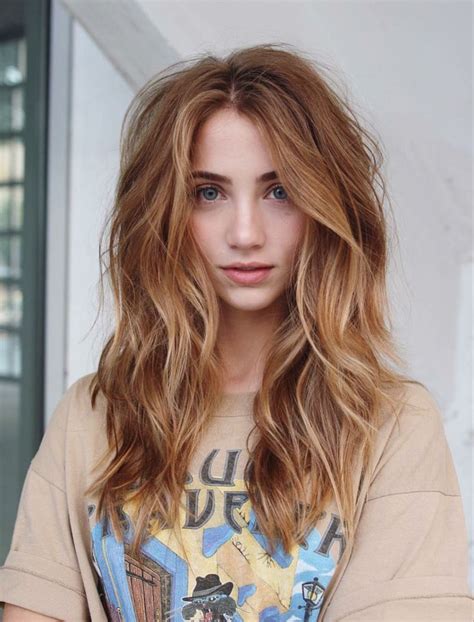 Emily Rudd Hair Styles Blonde Ombre Ombre Hair Color