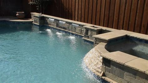 Blue Escapes Pool And Spa 48 Photos And 18 Reviews 1321 Precision Dr