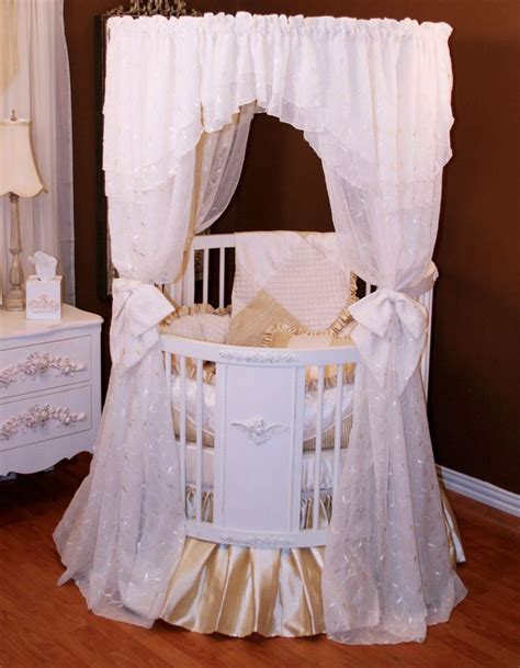 Mini round crib is becoming exceedingly popular these days. Royal Palace Crib Bedding- Round by Little Bunny Blue ...