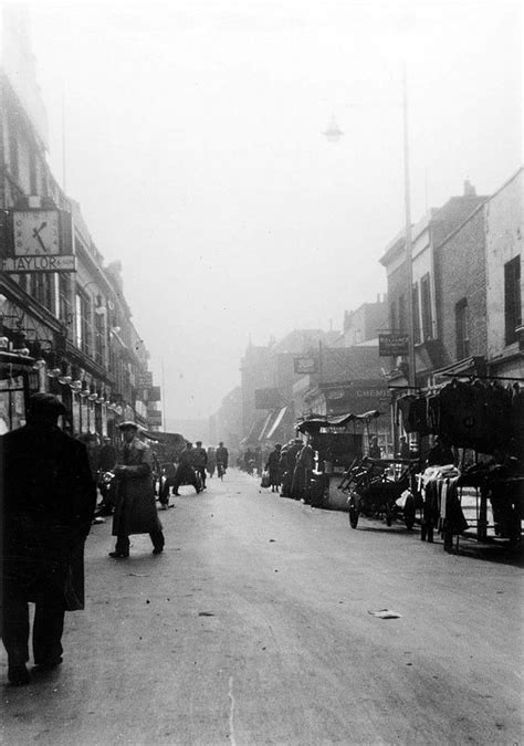 Lambeth Walk London 1930s Historical London London History Lambeth